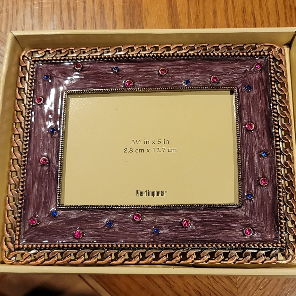 NWT Pier One 3.5" × 5" Frame